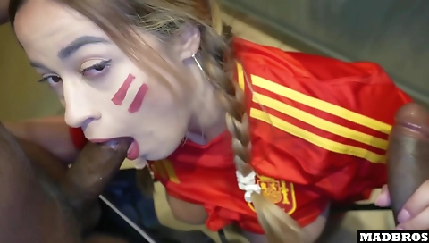 Amateur french bitch in stockings gets fucked by a big cock