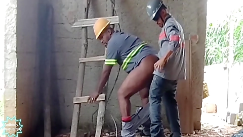 Ebony hottie fucked by her boyfriend and his black friend