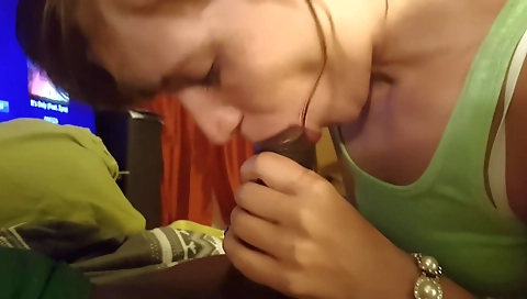 Amateur interracial blowjob clip with a deepthroat porn