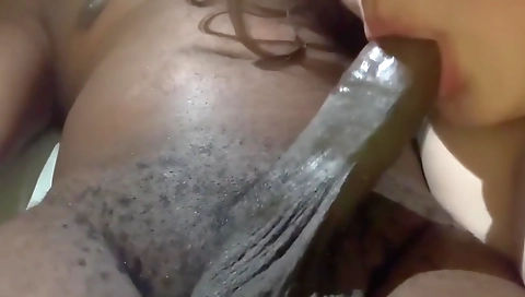 Amateur interracial whore 2d fucked on all fours on bed